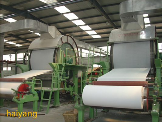 Cadena de producción del papel seda de la servilleta de 23 G/M pulpa de bambú 300m/Min del rollo enorme