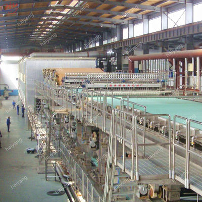 funcionamiento a dos caras de la máquina el 180m/Min For Paper Mill High de la fabricación de papel de tablero 150T