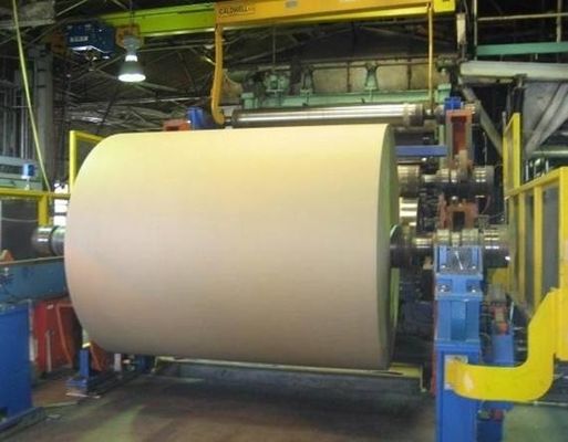 Maquinaria de la fabricación de papel del molino 4600m m 500t Kraft de la CA