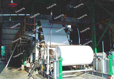 Pequeño papel usado que recicla la máquina completamente automática del papel higiénico de la máquina 787m m
