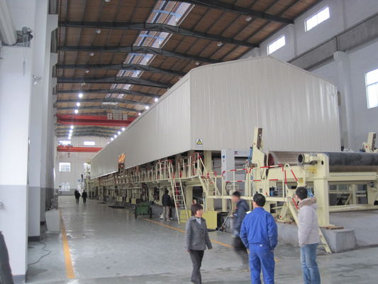 La producción diaria modificada para requisitos particulares 500Tons acanaló la máquina de la fabricación de papel del cartón