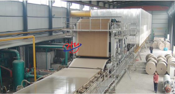 120 - el rollo durable de 800m/Min Kraft Paper Mill Machine acanaló 2100m m